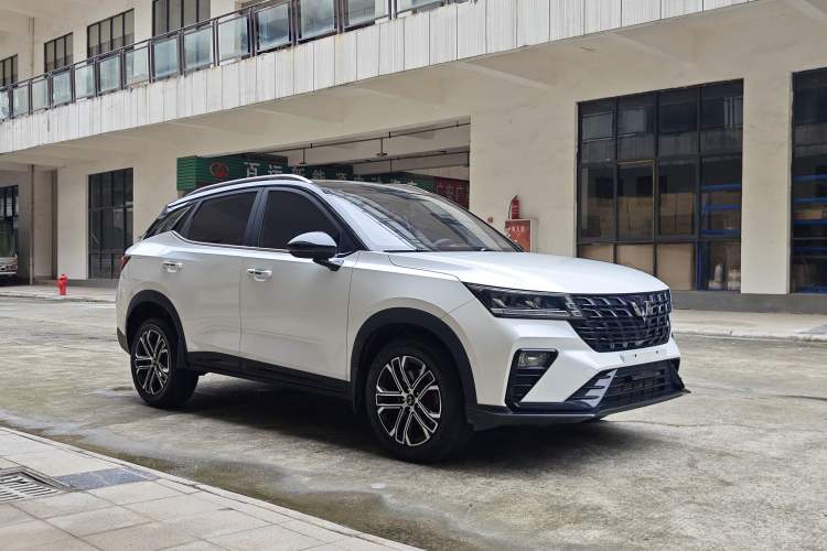Used Wuling Alvez 2022 1.5T CVT Trendy & Cool Edition
