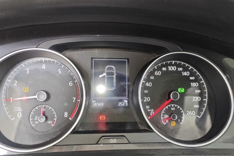 Used Volkswagen Golf 2020 200TSI DSG Comfortable and Ambitious Edition