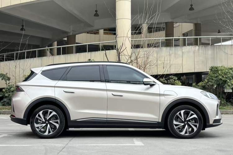 Used ARCFOX Alpha T6 2025 688MAX 175kW
