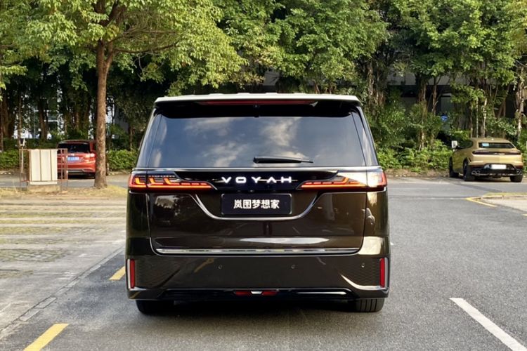 Used VOYAH Dream 2025 PHEV Four-Wheel-Drive Flagship Version – Qiankun Edition