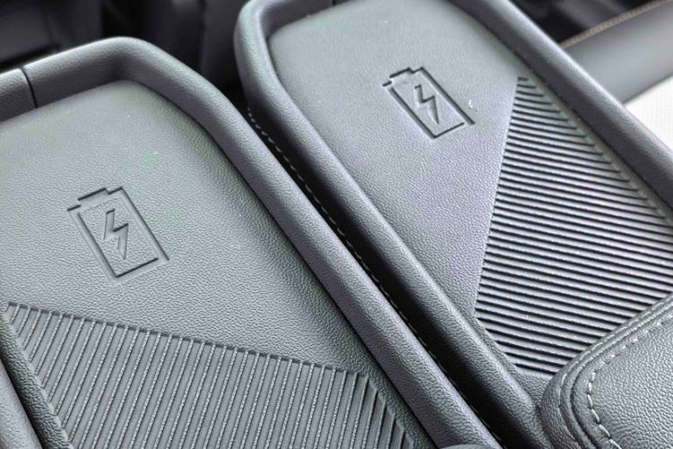 Used Ford Edge 2023 Ford Explorer L 2.0T EcoBoost Four-Wheel Drive 7-Seater Supreme Model
