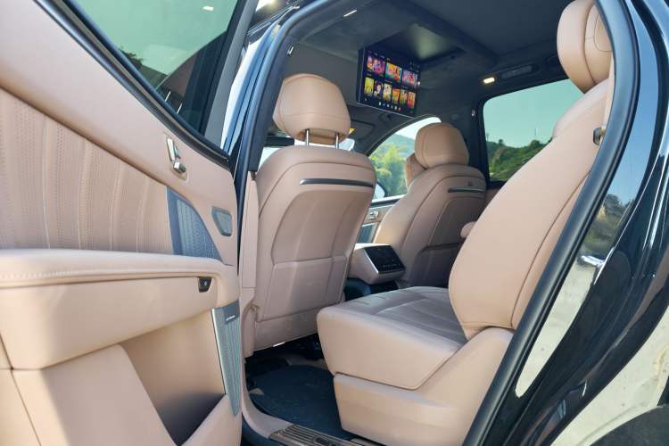 Used ONVO Luxeed L90 2025 Model—Max Six-Seater Version