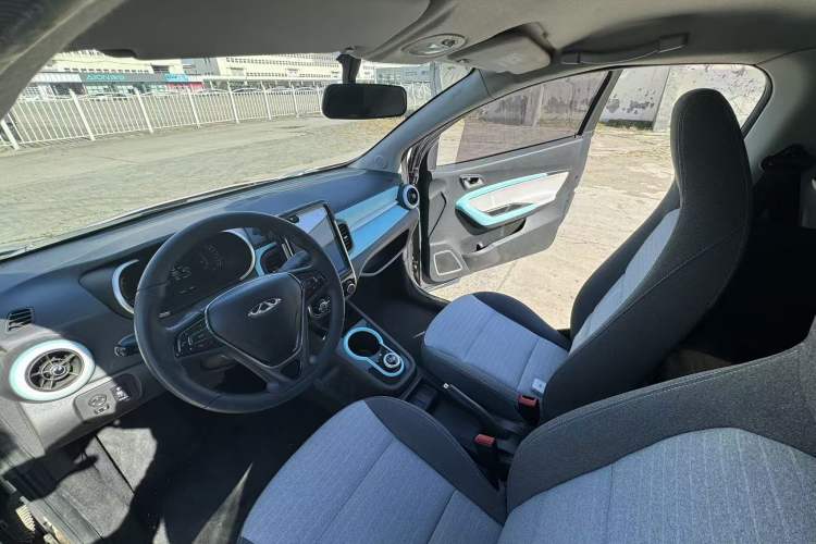 Used Chery QQ Little Ant 2021 150 000 Yuan Ant Fan Edition Ant Trend Version Lithium-Ion Battery Interior 2