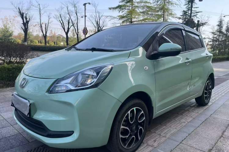 Used CHANGAN OSHAN Benni E-Star 2021 National Edition Xinyi Edition Lithium Iron Phosphate (31.95 kWh) Front Left 45 Deg
