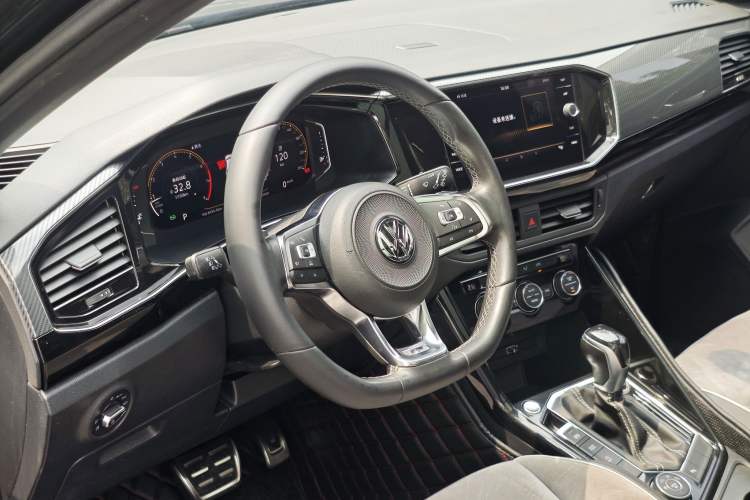 Used Volkswagen Tayron 2019 380TSI Four-Wheel Drive R-Line China VI-standard Interior 6