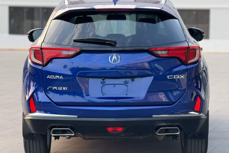 Used Acura CDX 2016 1.5T Two-Wheel Drive Deluxe Edition