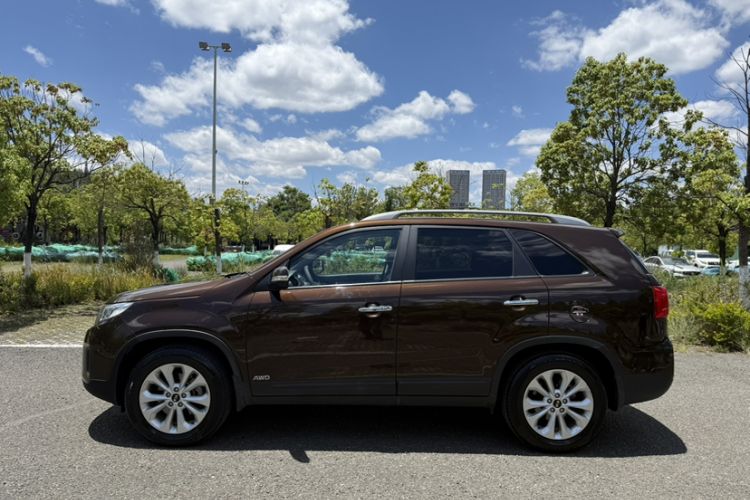 Used Kia Sorento 2013 2.2T 7-seat Diesel Luxury Edition
