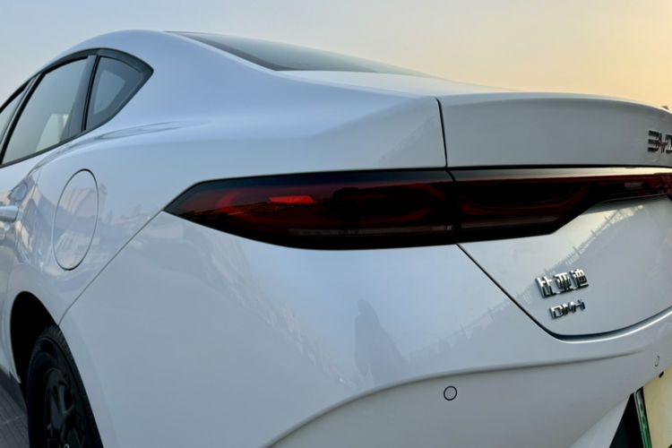 Used BYD Qin PLUS 2025 DM-i Smart Drive 55KM Leading Model
