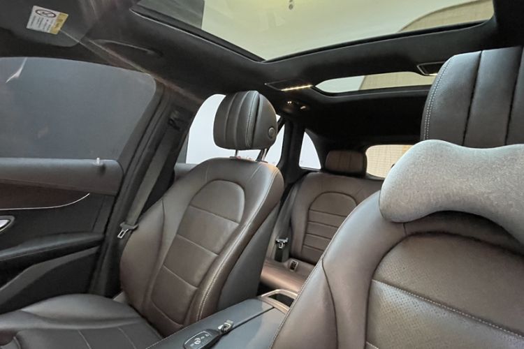 Used Mercedes-Benz GLC 2022 Facelifted GLC 300 L 4MATIC Luxury Edition Headliner