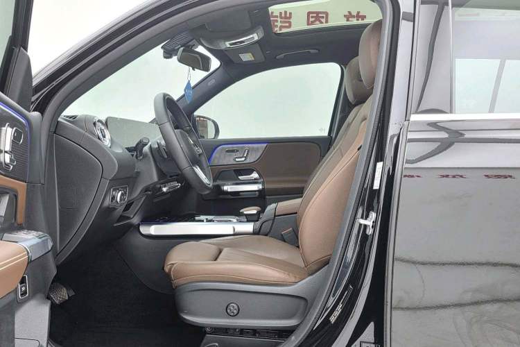 Used Mercedes-Benz GLB 2023 GLB 220 Fashion Model