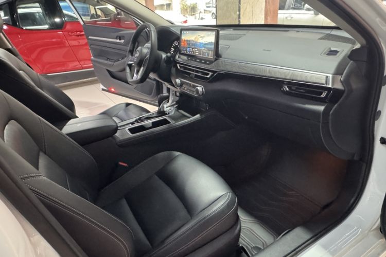 Used Nissan Teana 2024 2.0L XE Genuine Edition