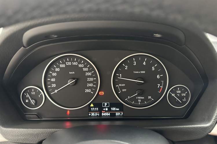 Used BMW 3 Series GT 2014 320i Leading Model