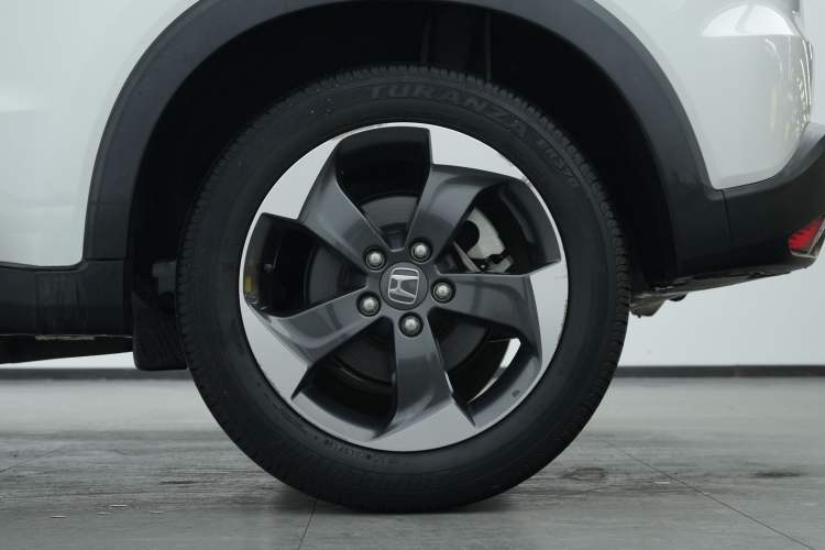 Used Honda Vezel 2017 1.8L CVT Front-Wheel Drive Pioneer Edition