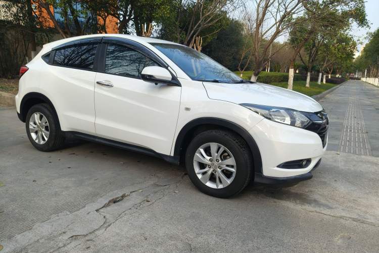 Used Honda Vezel 2017 1.5L CVT 2WD Comfort Model