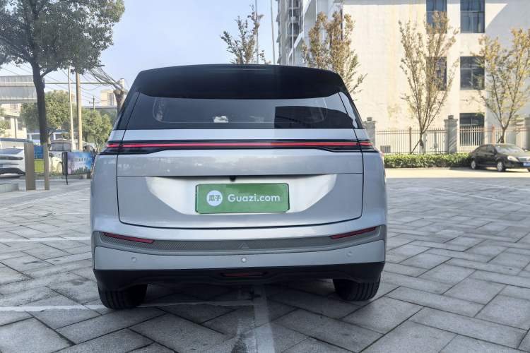 Used AION Y 2024 Younger Star Edition