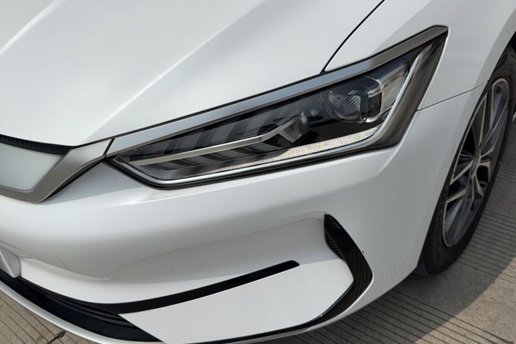 Used BYD Qin PLUS 2021 EV 500KM Luxury Model
