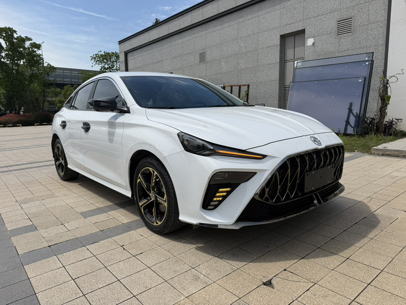 MG 5 Scorpio 2022 1.5T Luxury Edition — снимка 4