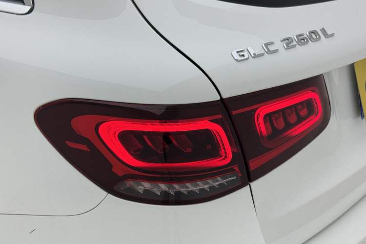 Used Mercedes-Benz GLC 2021 GLC 260 L 4MATIC Luxury Model
