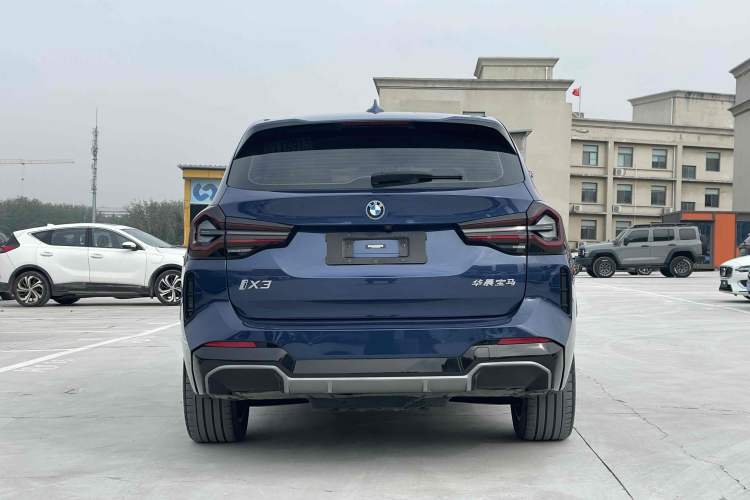 Used BMW iX3 2022 Leading Model