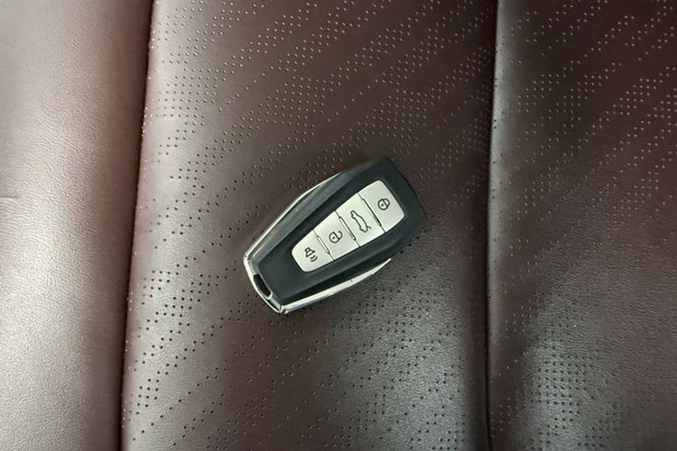 Used Geely Auto Haoyue 2022 1.8TD DCT Luxury 7-Seater Interior 3