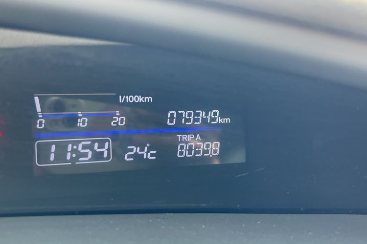 Used Honda Jade 2017 1.8L automatic Comfort version 5 seats
