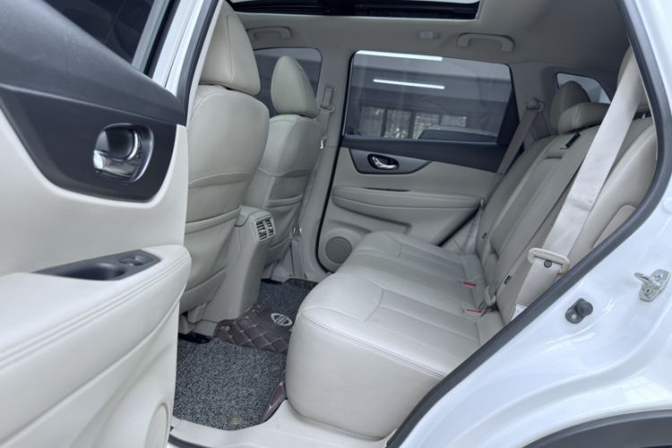 Used Nissan X-Trail 2014 2.0L CVT Comfort Edition 2WD
