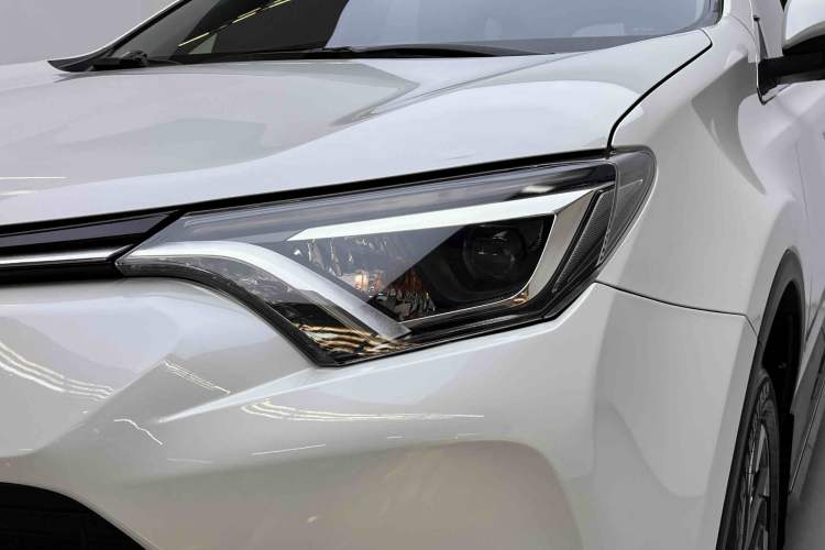 Used Toyota RAV4 2018 2.5L Automatic 4x4 Elite i Edition
