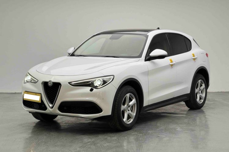 Used Alfa Romeo Stelvio 2017 2.0T 200HP Elite Edition