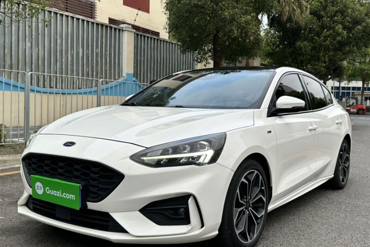 Used Ford Focus 2021 Sedan EcoBoost 180 Automatic ST Line