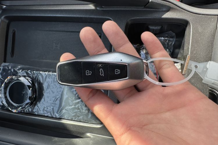 Used iCAR 03T 2024 501km Four-wheel Drive Long-Range Version