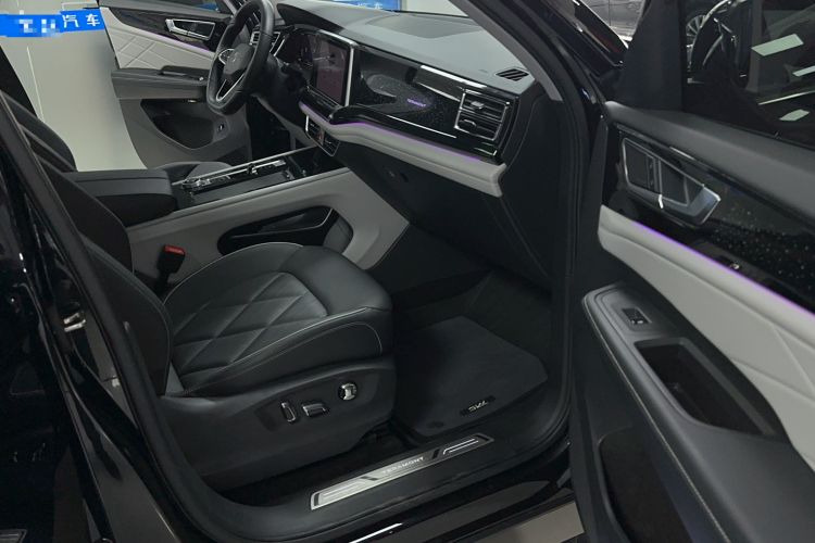 Used Volkswagen Teramont 2023 380TSI Four-Wheel Drive Prestige Flagship Edition Interior 1