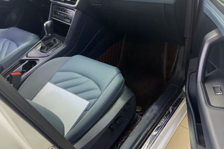 Used Volkswagen Tharu 2023 300TSI Two-Wheel-Drive Full Moon Edition Right Front Seat