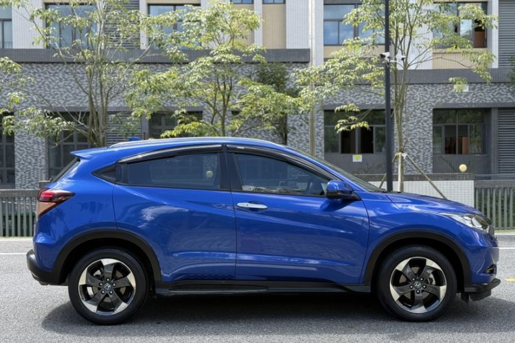 Used Honda Vezel 2015 1.8L CVT 2WD Luxury Model