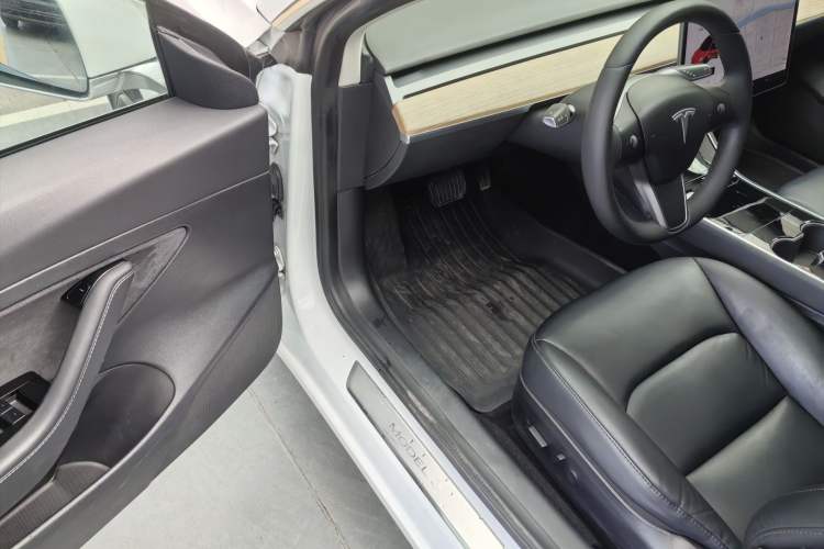 Used Tesla Model 3 2019 Standard Range Rear-Wheel Drive Upgraded Version (60 kWh)