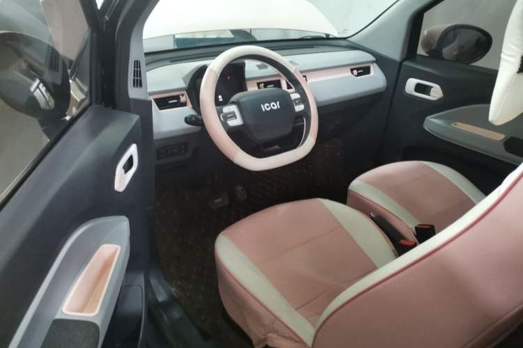 Used Chery New Energy QQ Ice Cream 2022 170km Sundae Phosphate Lithium-Ion