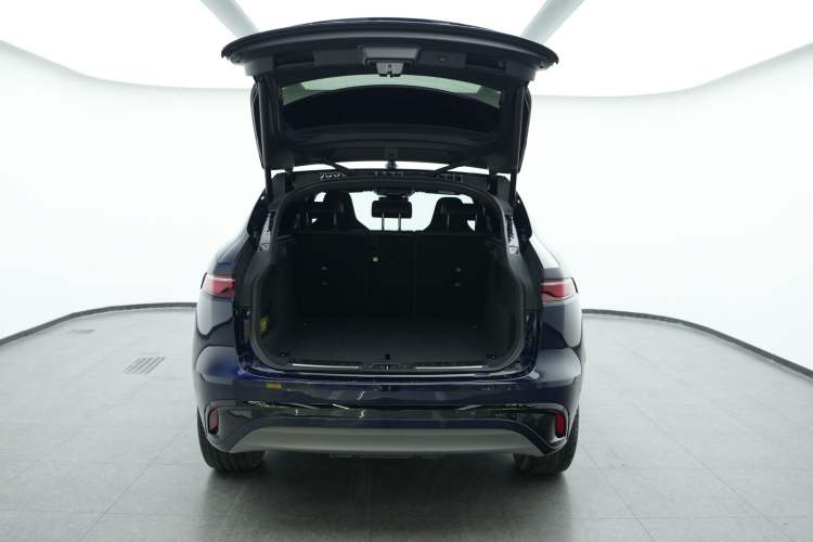 Used Jaguar F-PACE 2021 250 PS R-Dynamic S
