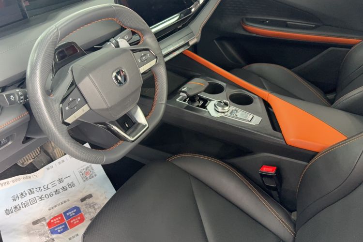 Used CHANGAN UNI-V 2022 1.5T Prestige Version Interior 2