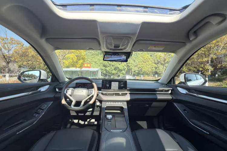Used Haval H6 New Energy 2023 DHT-PHEV 110KM Long-Range Edition
