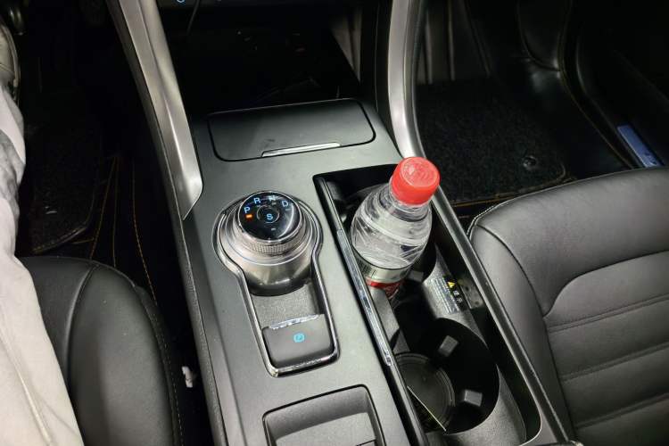 Used Ford Mondeo 2017 EcoBoost 200 Stylish Model
