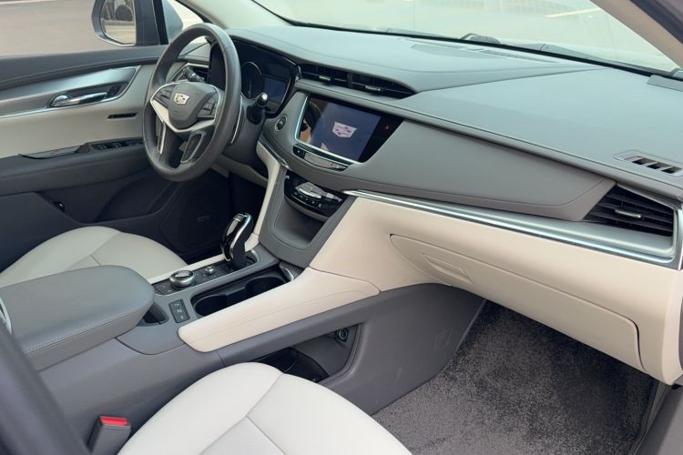Used Cadillac XT5 2022 2.0T Four-Wheel Drive Luxury Version (Hummingbird Edition)
