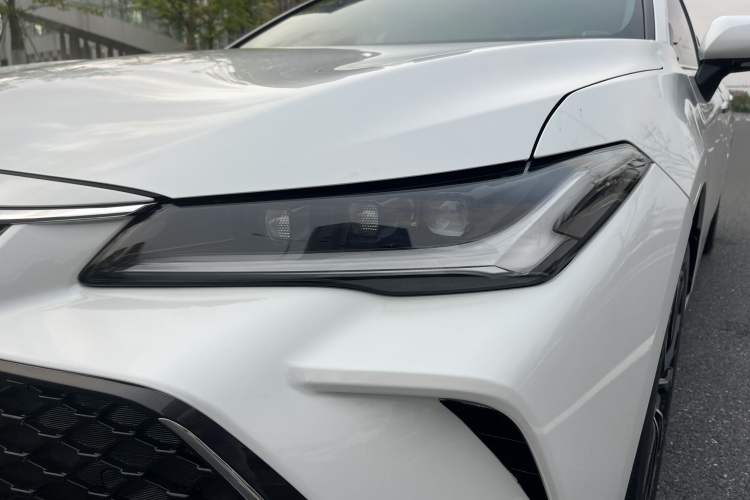 Used Toyota Avalon 2022 2.5L Luxury Edition Left Front Headlight