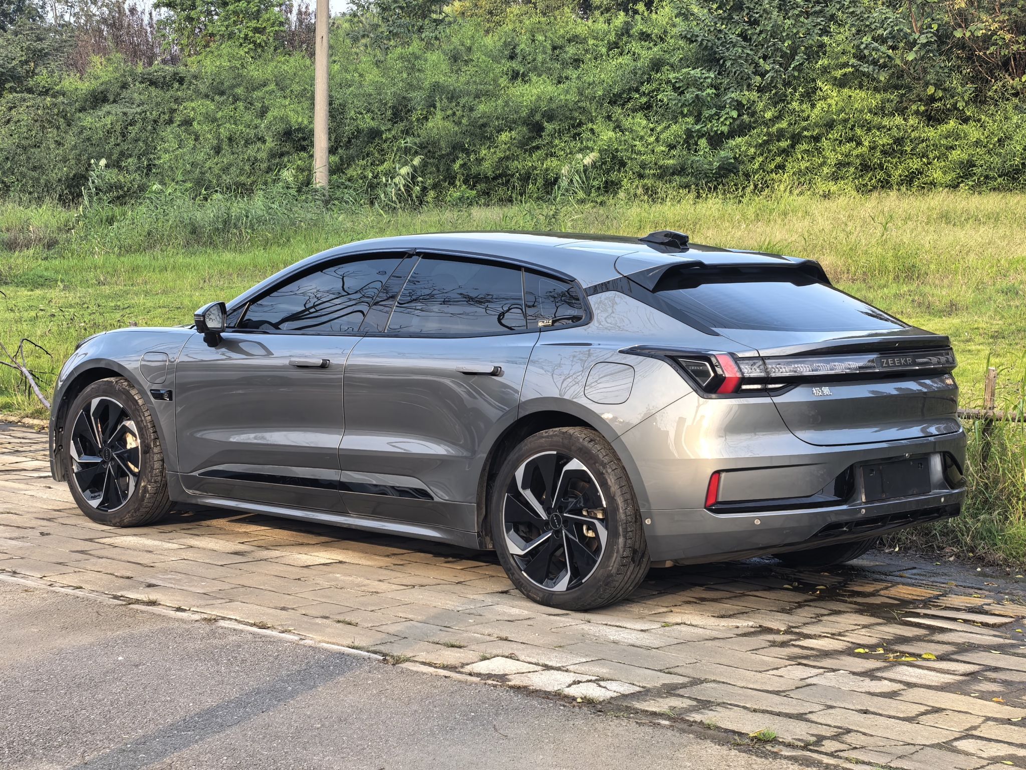 Zeekr 001 2023 ME Edition 100 kWh — снимка 12