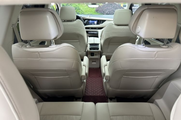 Used Buick Enclave 2020 28T All-Wheel Drive Avenir Interior 1