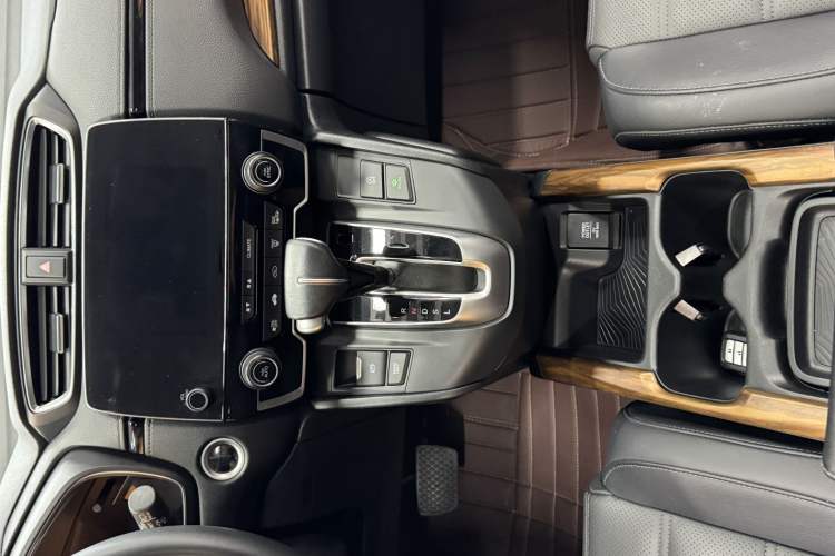 Used Honda CR-V 2019 Brilliant Edition Plus 240TURBO CVT Two-Wheel Drive Fashion Version China VI Emission Standard