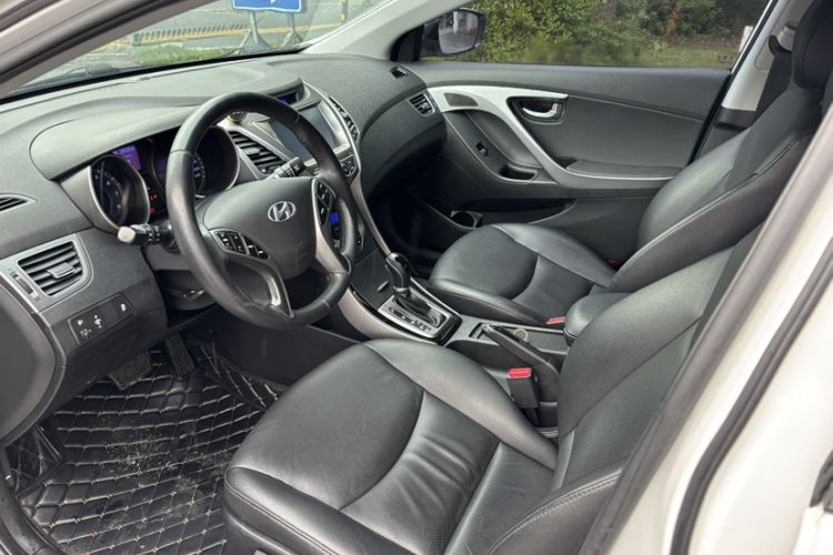 Used Hyundai Elantra (5th Generation / Langdong) 2015 1.6L Automatic Luxury Model