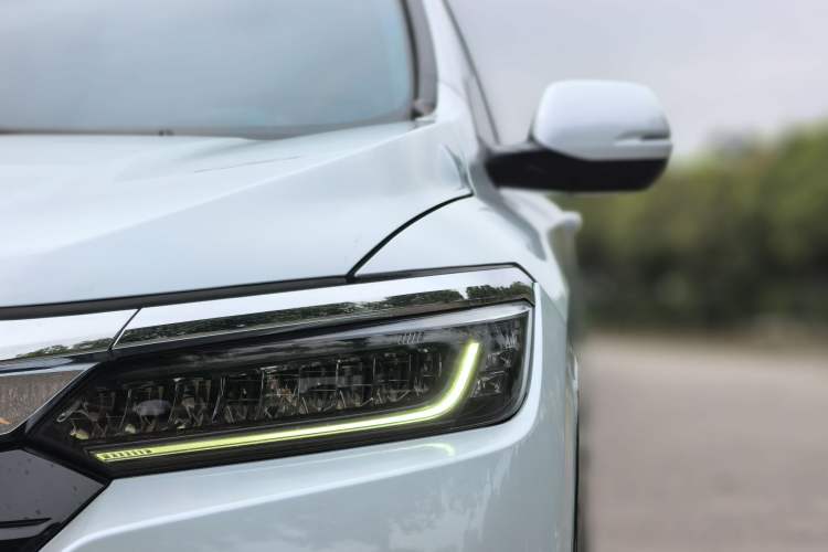 Used Honda Breeze 2020 240TURBO CVT Four-Wheel Drive Premium Edition Exterior 7