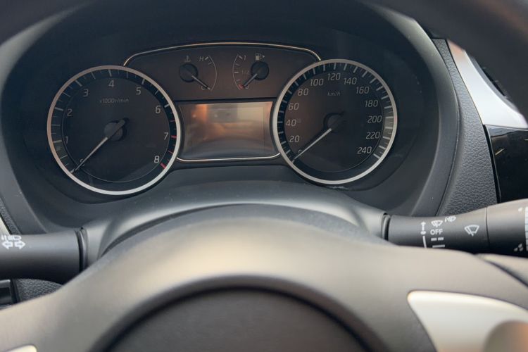 Used Nissan Sylphy 2021 Classic 1.6XE CVT Exclusive Edition Instrument Cluster