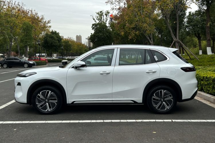 Used Geely Galaxy Galaxy Xingjian 7 EM-i 2025 120km Exploration+ Version