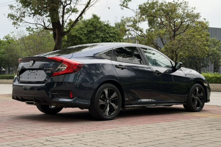 Used Honda Civic 2019 220TURBO CVT Dynamic Edition China VI Emission Standard Exterior 7