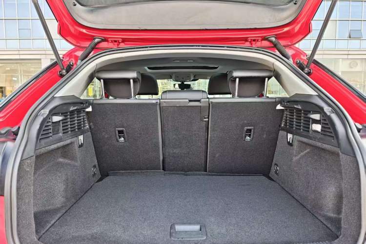 Used Audi Q2L e-tron 2019 Q2L e-tron Pure Electric Smart Style
